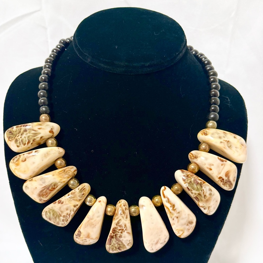 Himalayan jewelry necklace